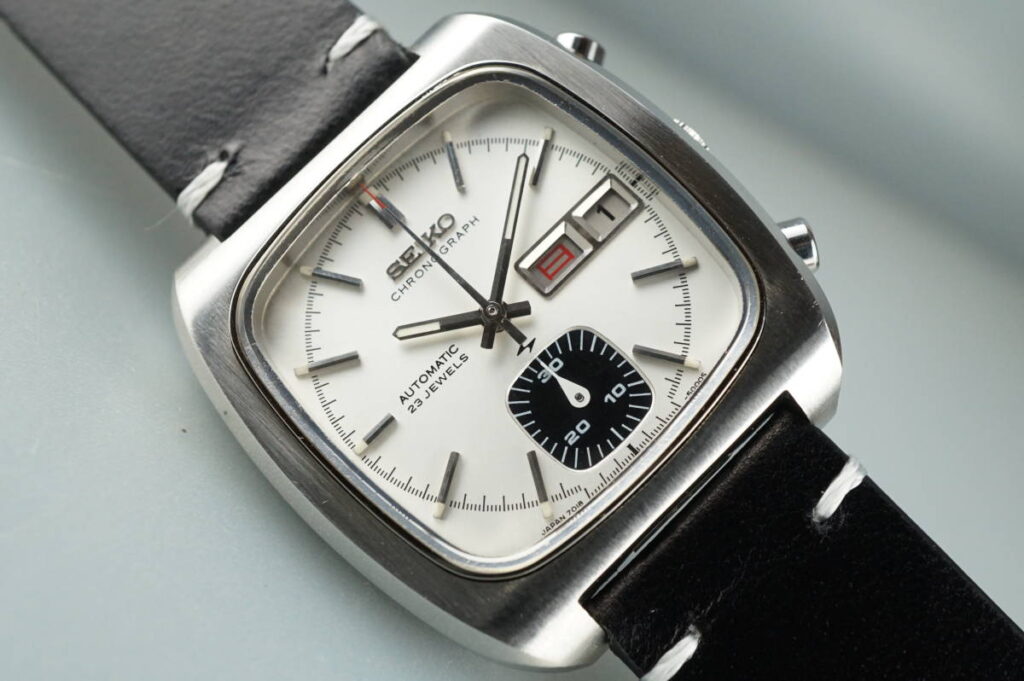 Seiko 7018-5001 White Dial